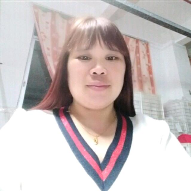 蓝天白云小薛