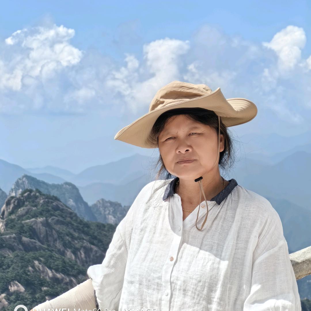 欣欣李荣☀
