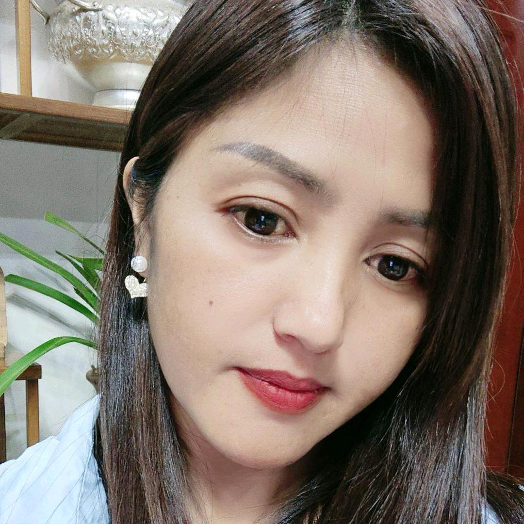 南糯山姑娘寨90号茶农