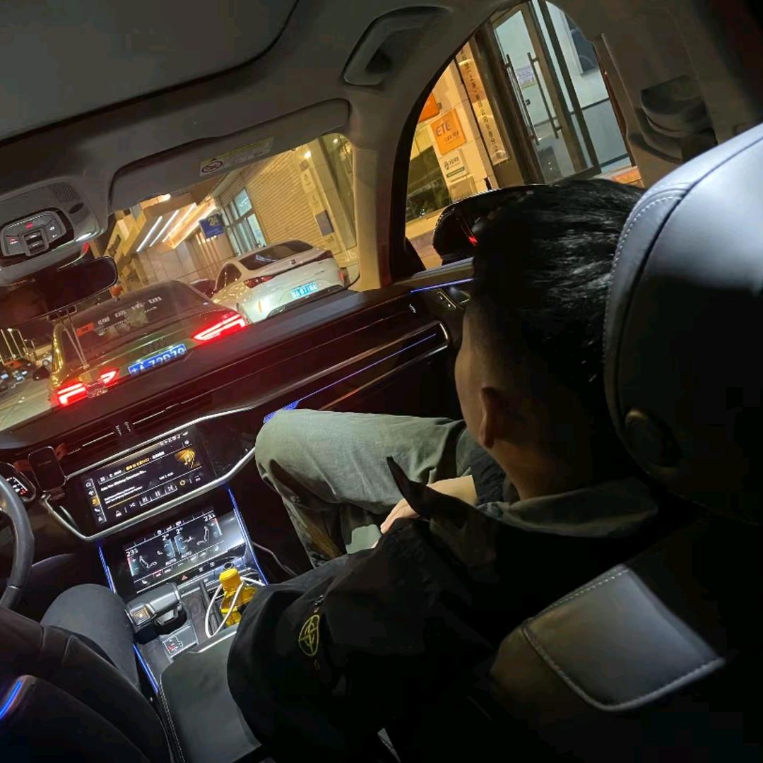 凯伦