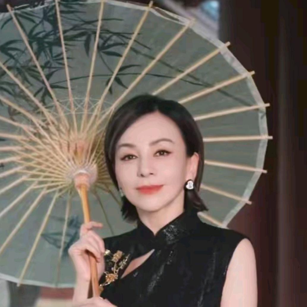 雪姨王琳@私人衣橱