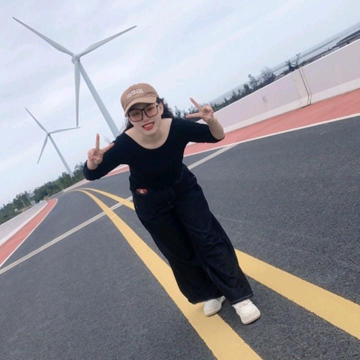 玲玲