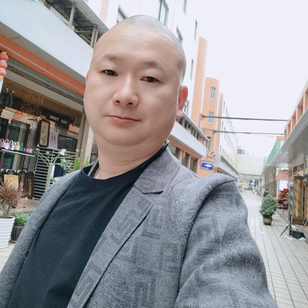 光头哥