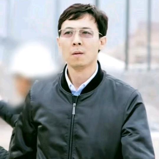 职场陪跑袁主任