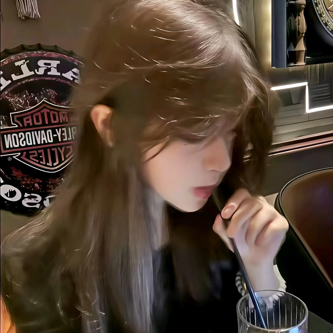 爱上星星的鲸鱼