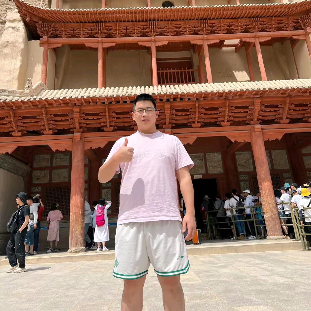 遵义金融咨询何发彬