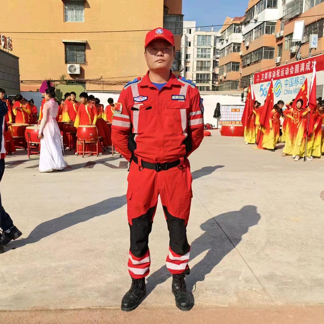 卫辉市斑马应急救援中心队员（李明明）