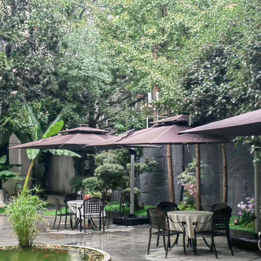 奈何桥上摆地摊