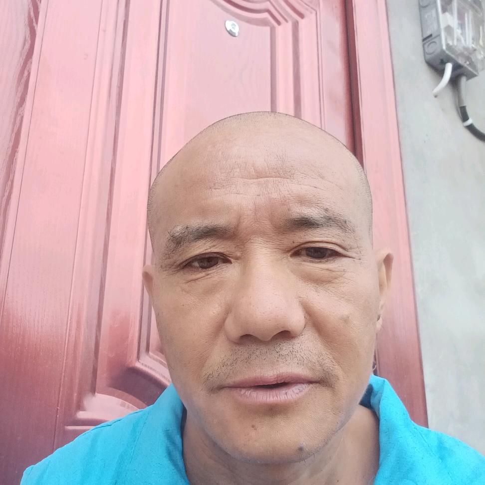 王