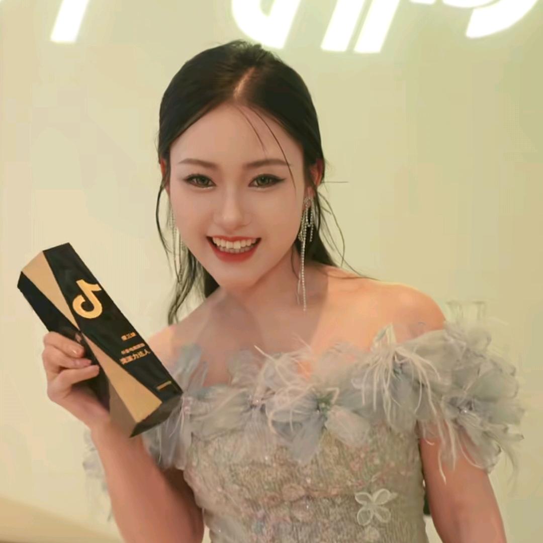 三妹优选～慧子