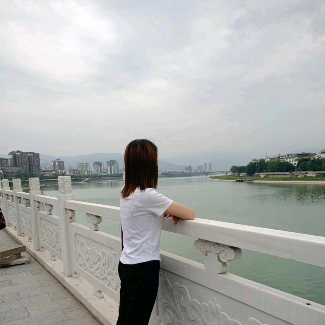 爱草