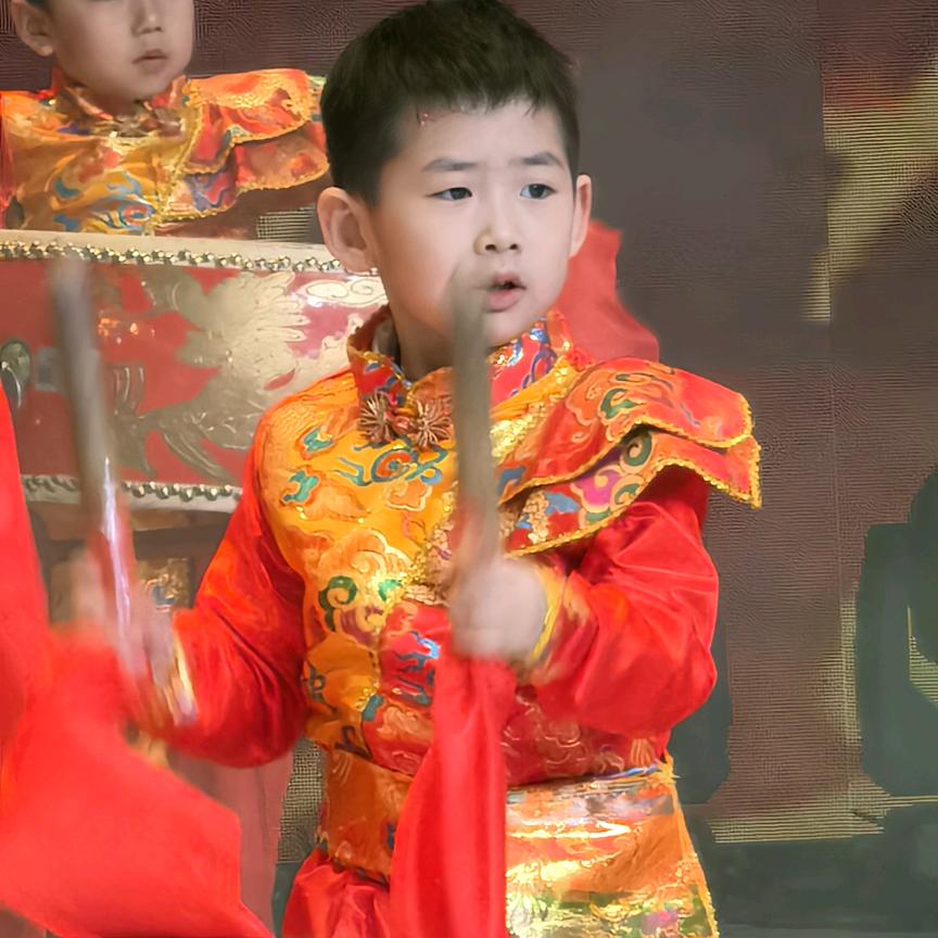 侯刚