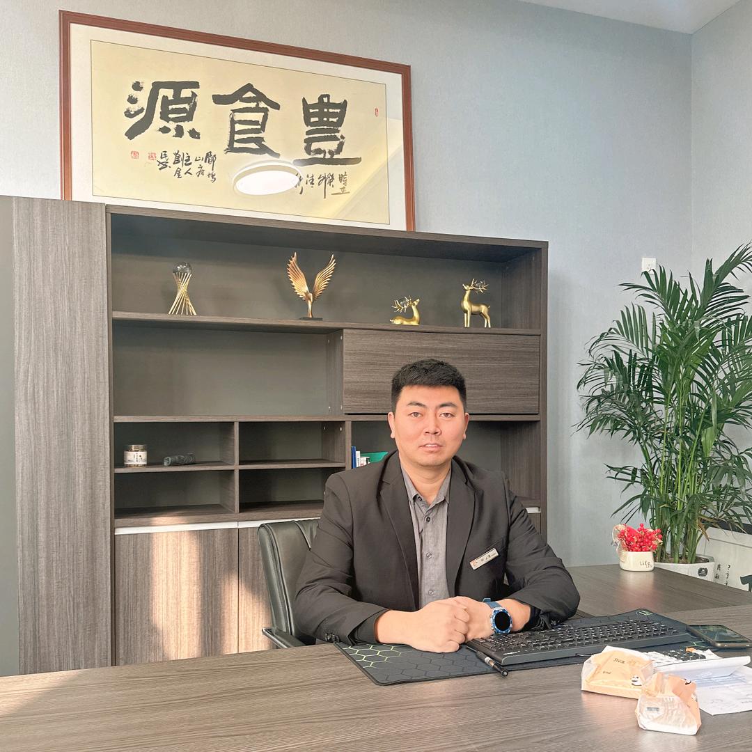 禾香丰现炒浇头总部邹永清