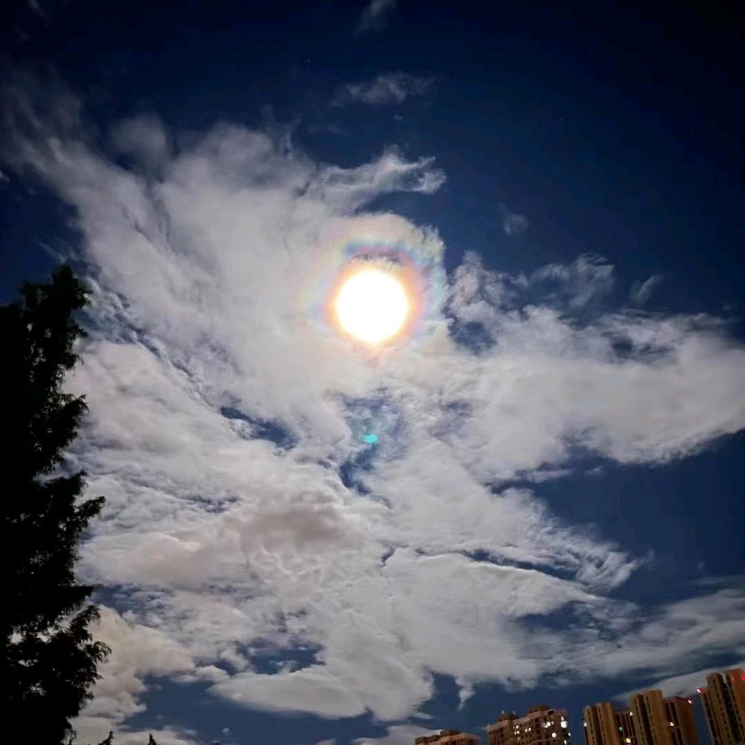 昊天