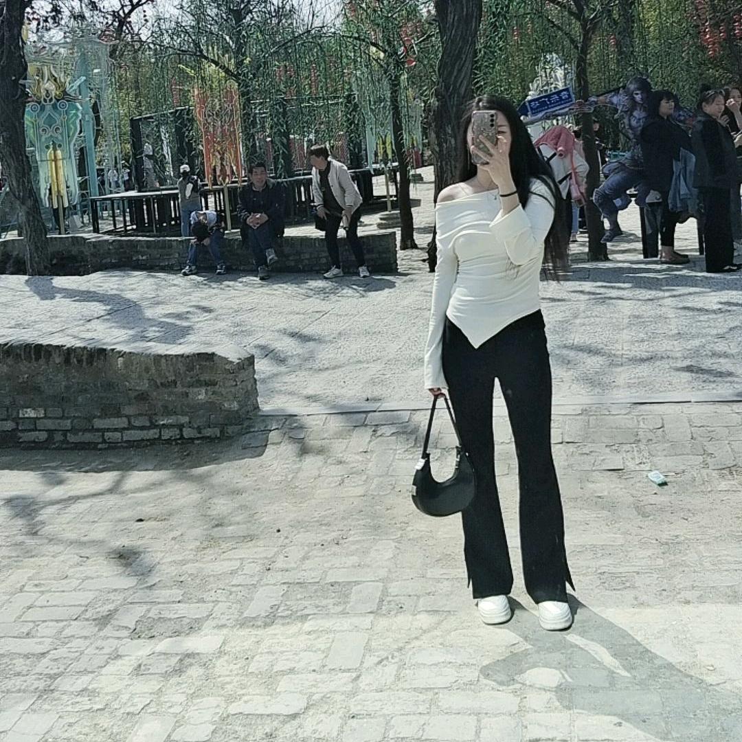 小谭啊