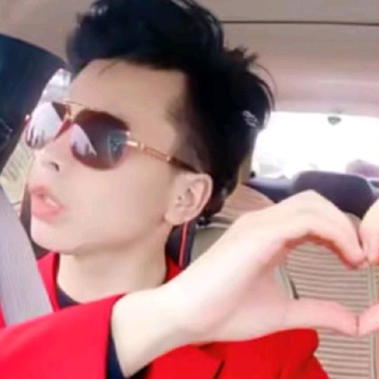 ༺ཉི💑།孤独🐎的🌾野狼 💅