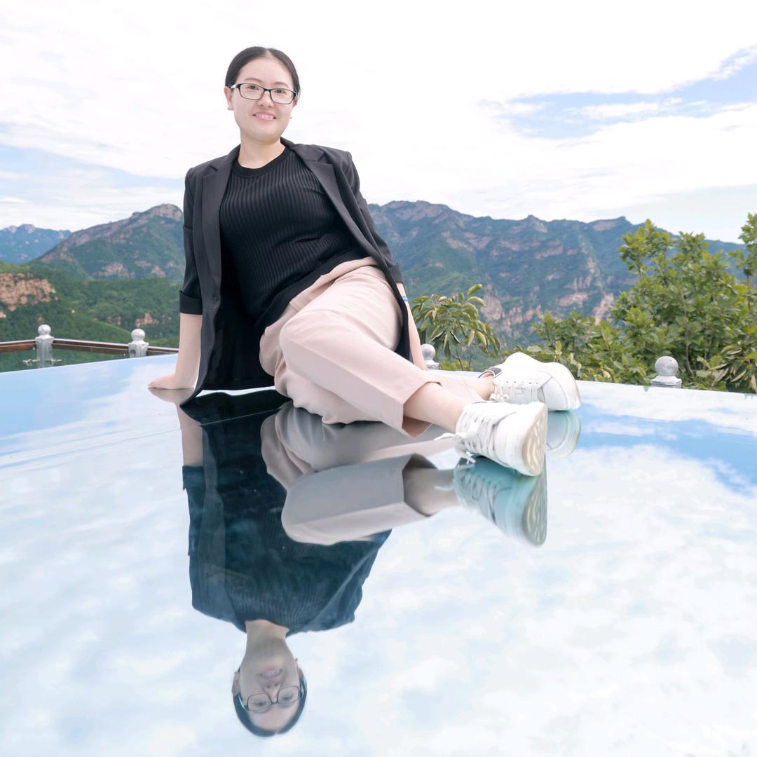 吉莲（主页橱窗有好物）