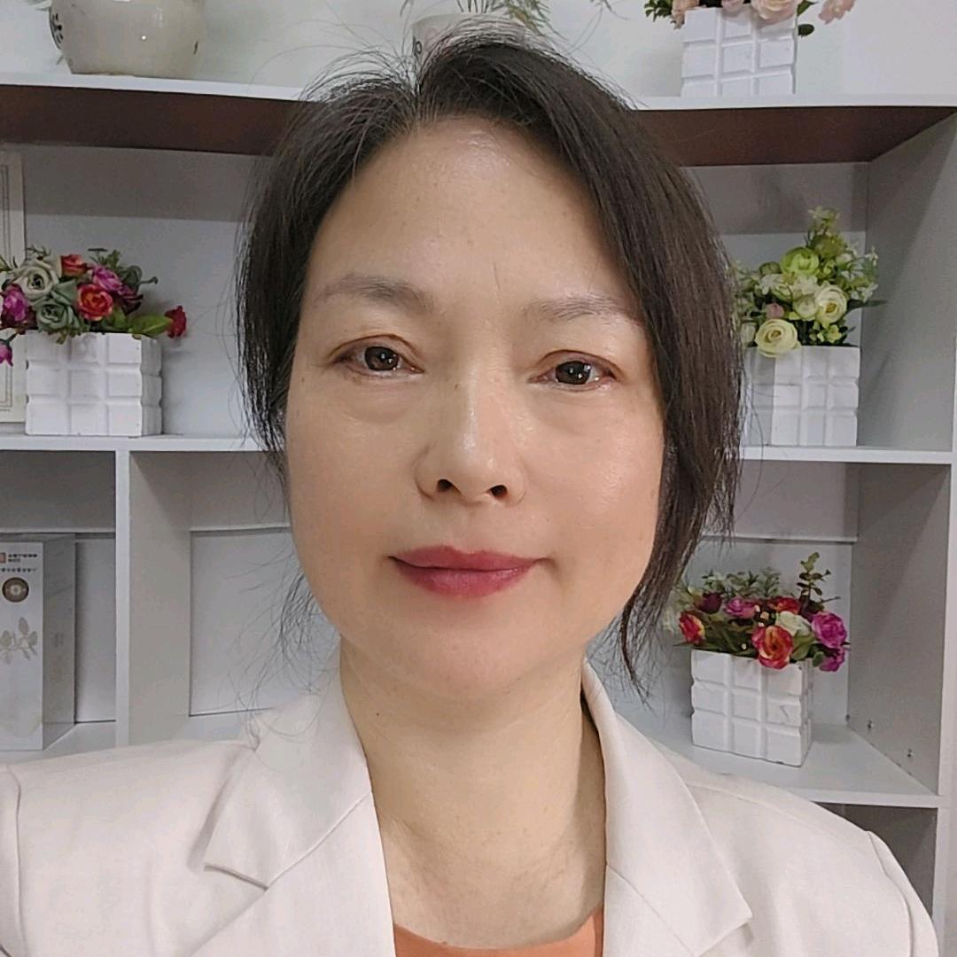 黄冈刘姐教养发