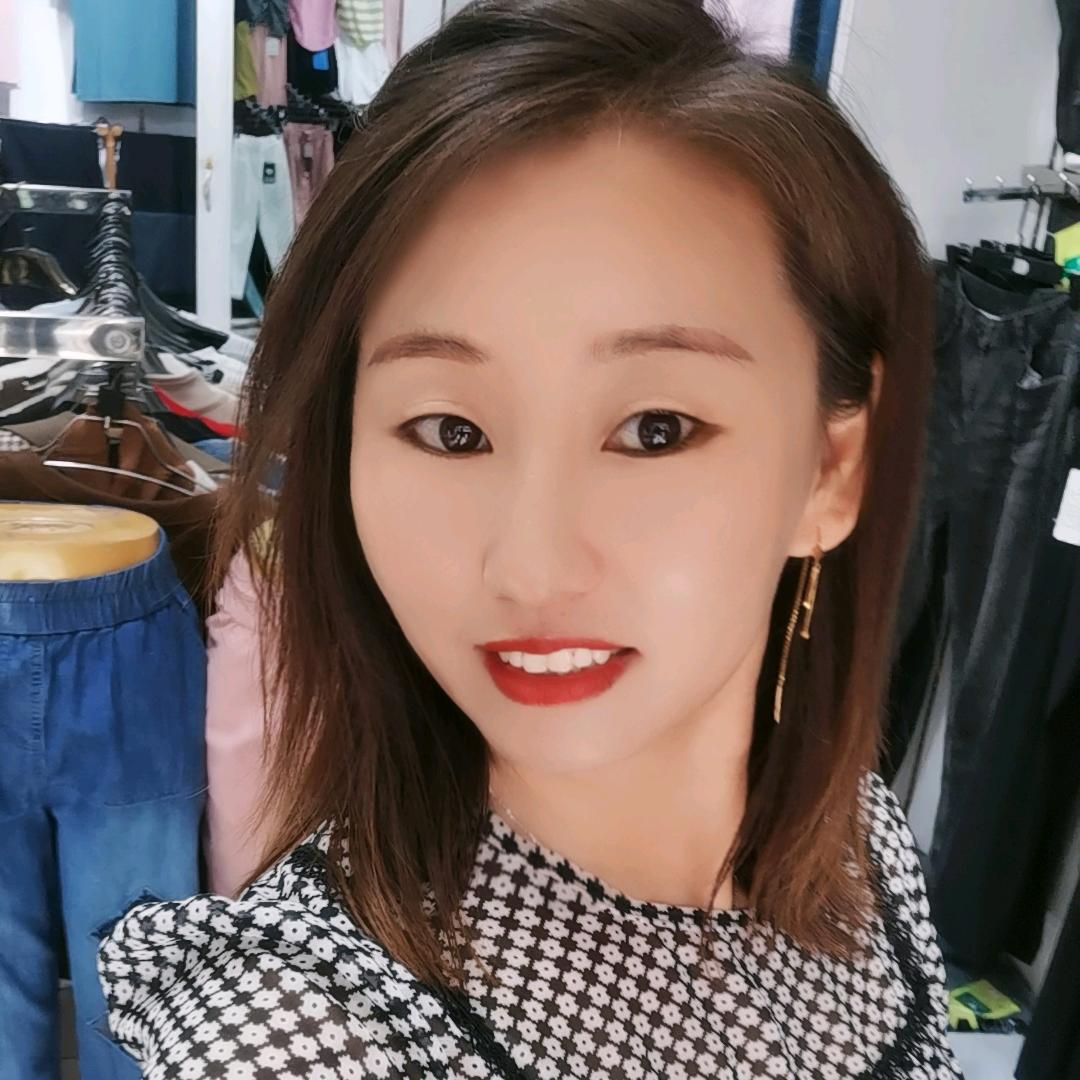 长钢壁虎王服饰《橱窗有好物》