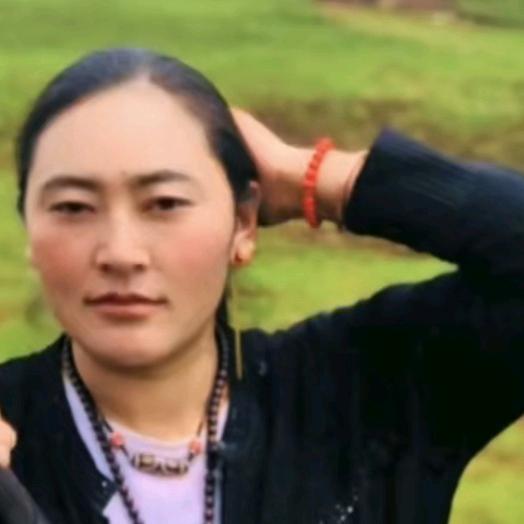 藏族姑娘