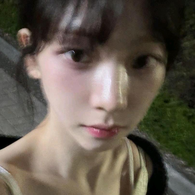 周八摆烂的普通人