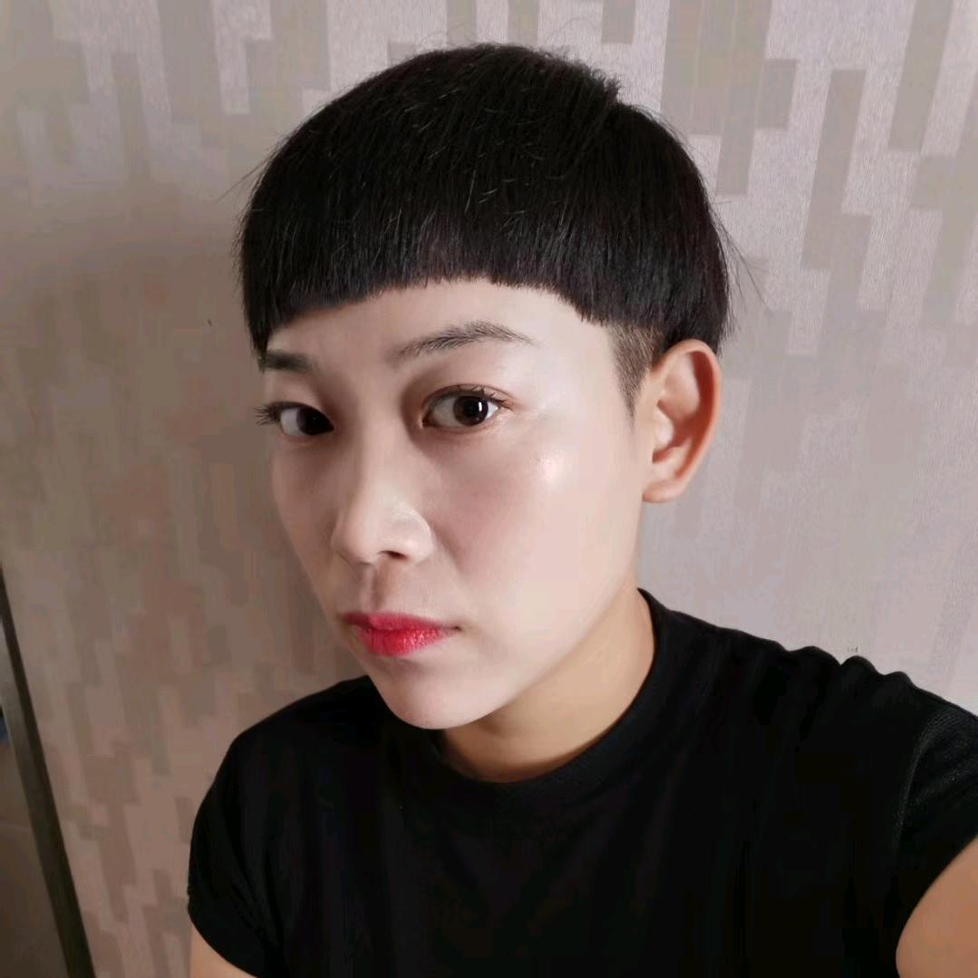 酒配着故事