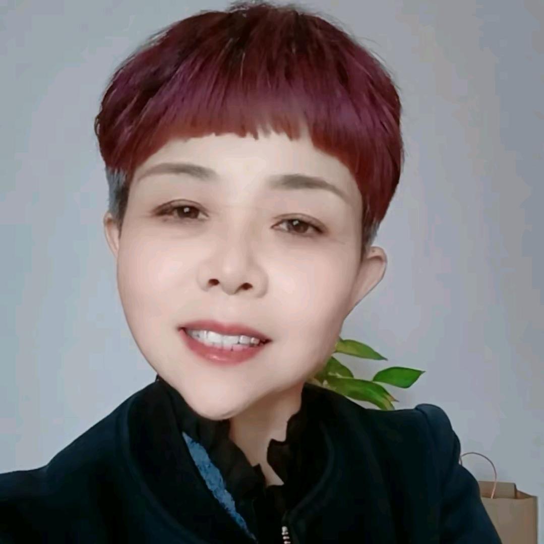 甜甜奶奶:《下午3点10首播》