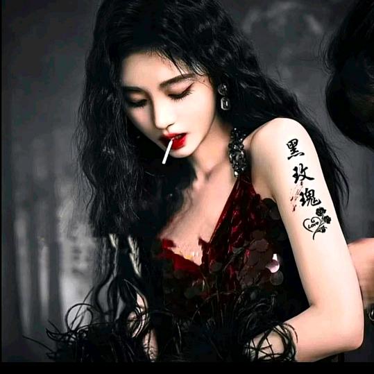 ༺❦黑玫瑰❦༻