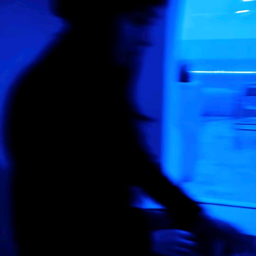⒎