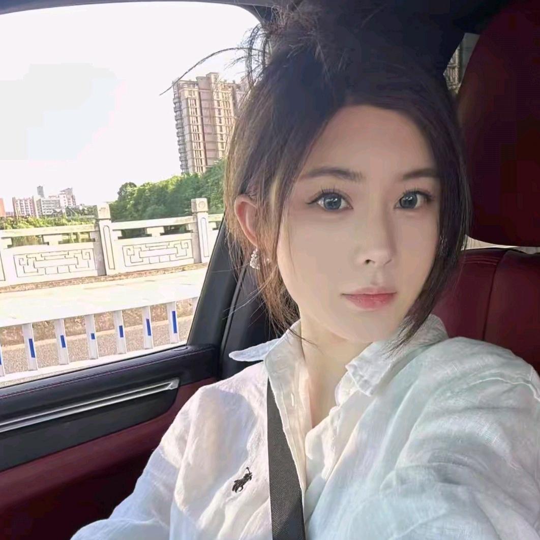 啊双ASFO轻奢女装