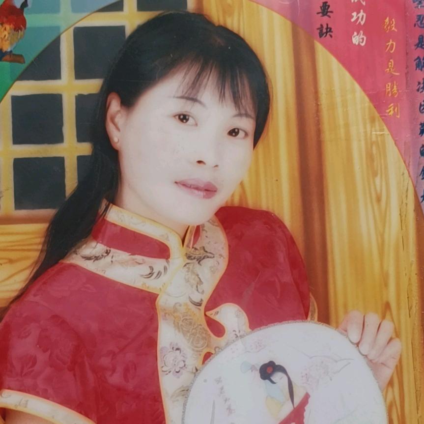 梅梅爱唱歌