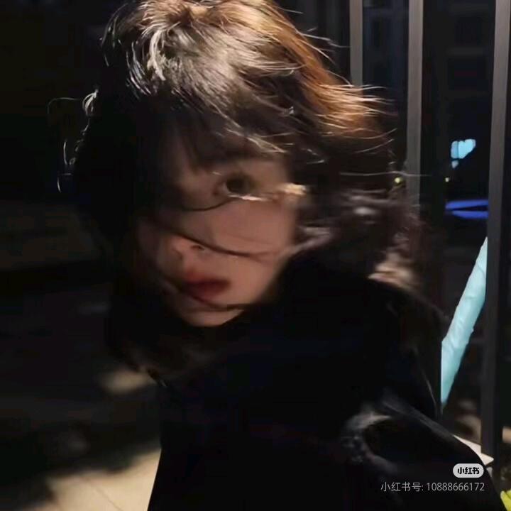 发呆的小绵羊♫