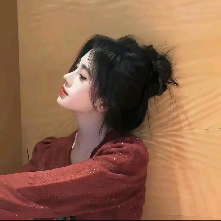 无言渝^