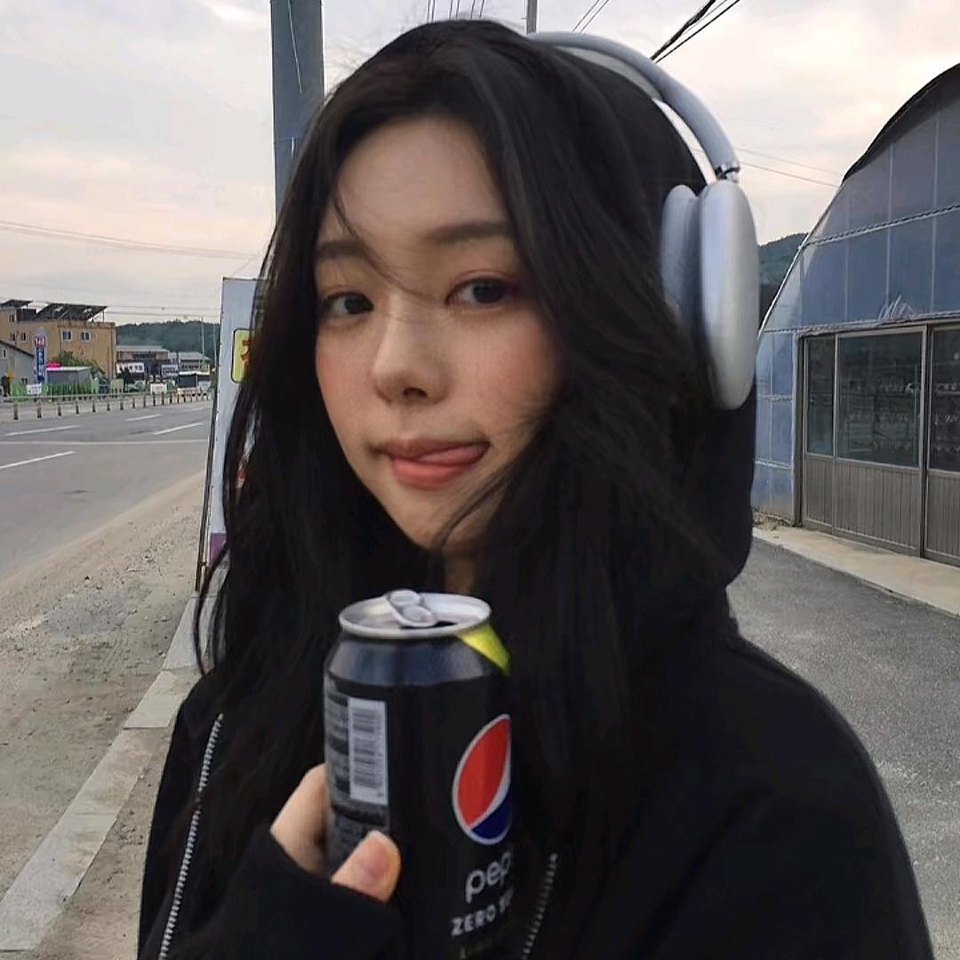 一杯冰美式🕊
