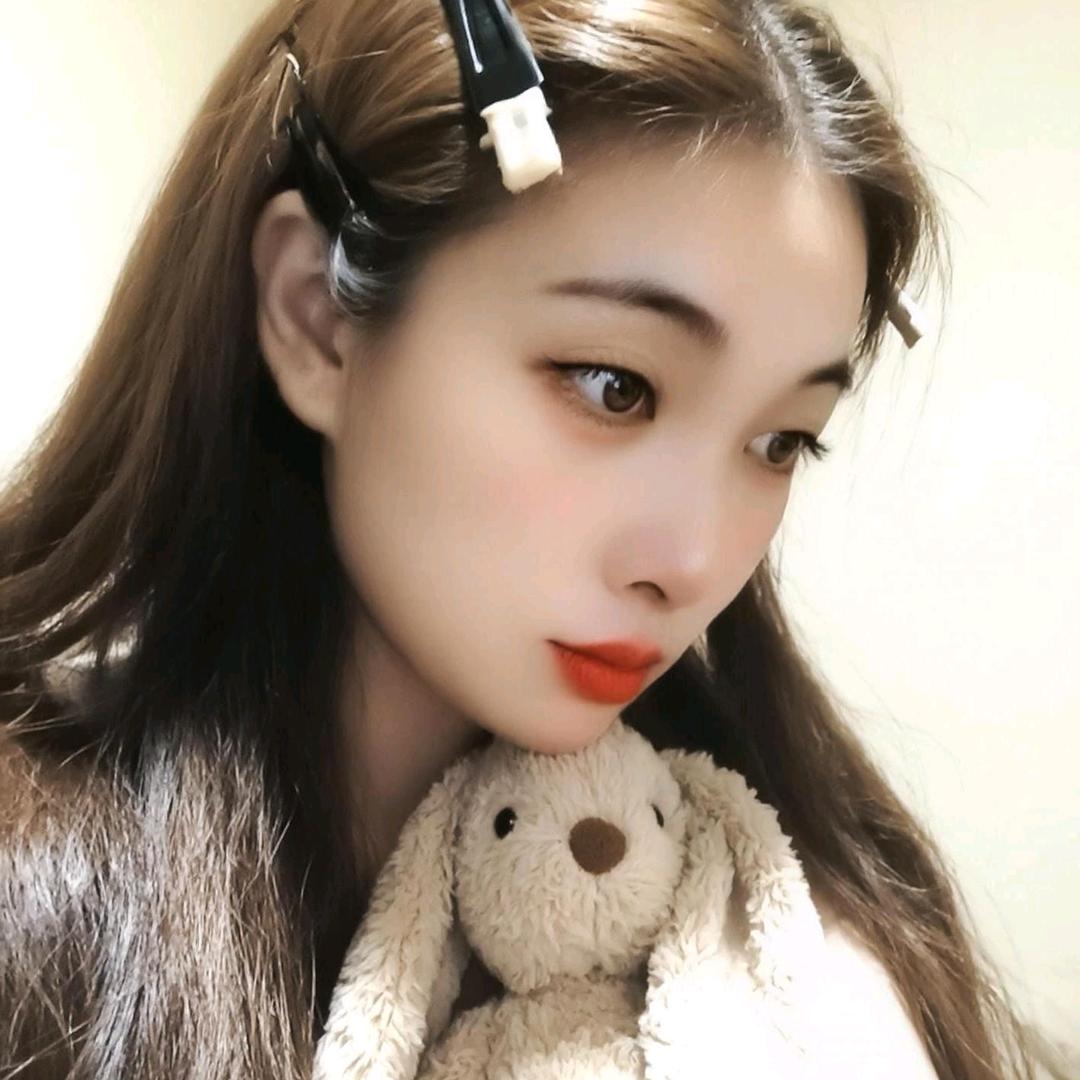 ℋ德江ღ᭄小云🍒摆地摊卖水果᭄💞࿐1