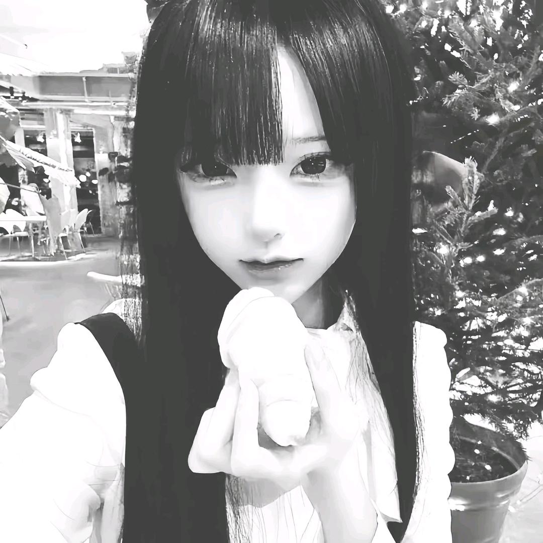 ✔