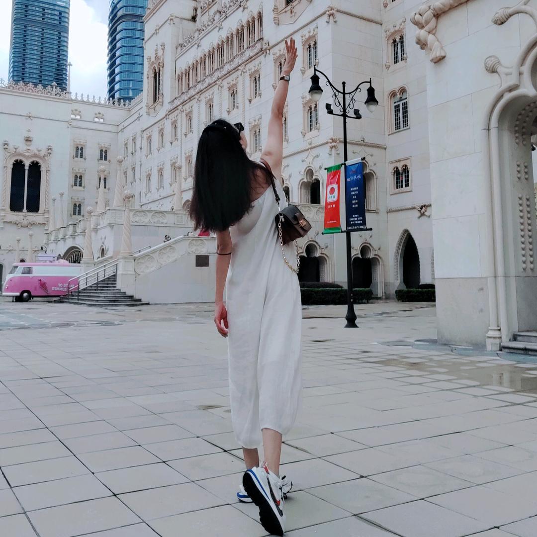 张开心👑很开心