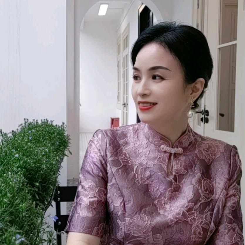 好百年婚宴礼服馆