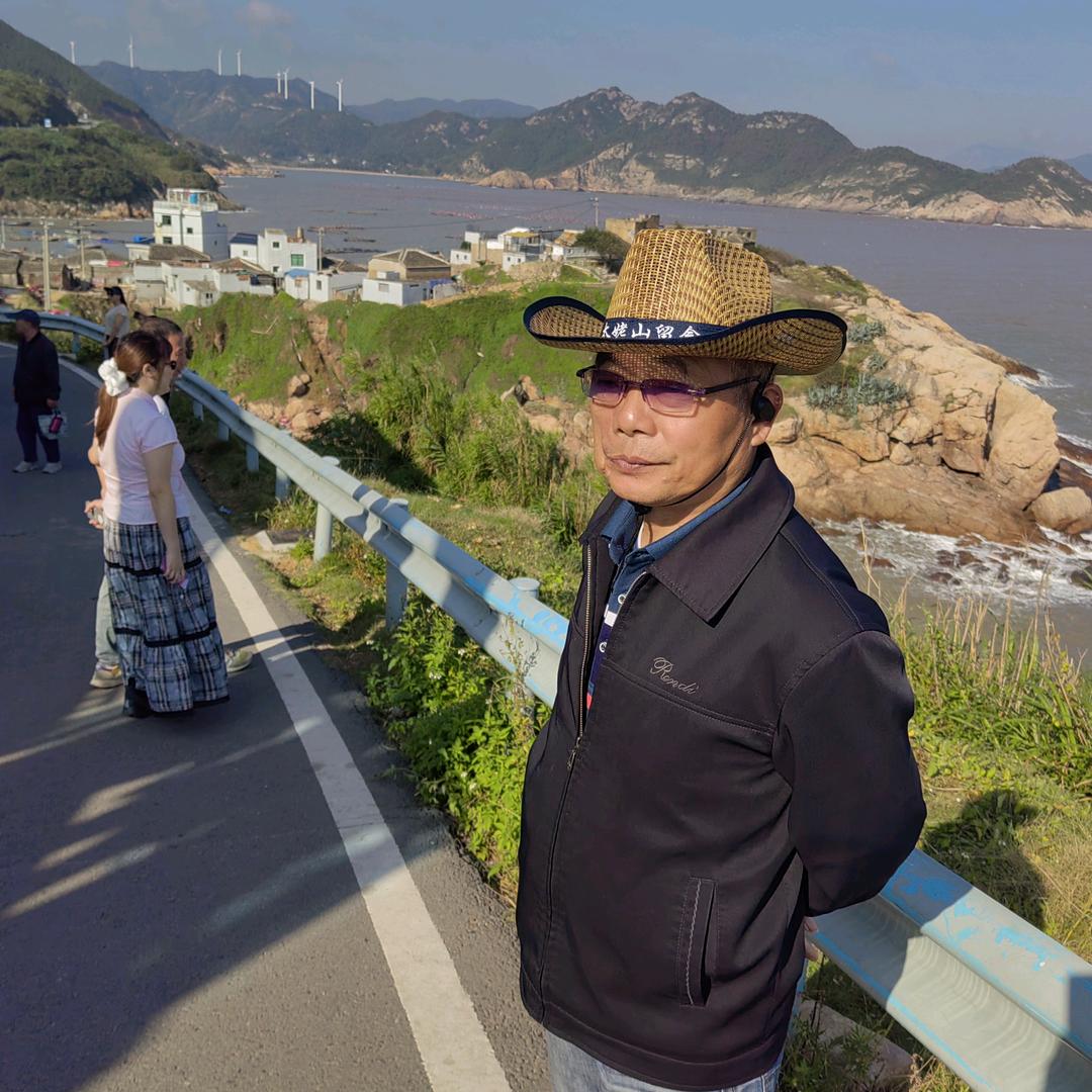 褚明昌