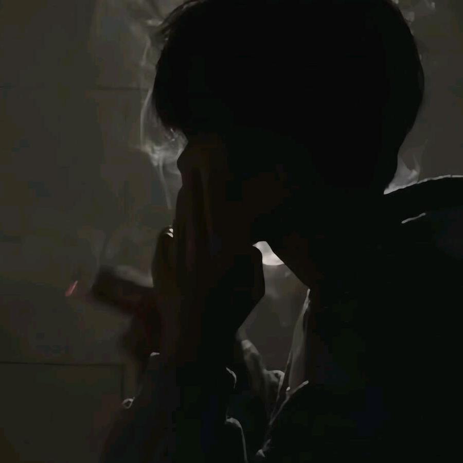 殪