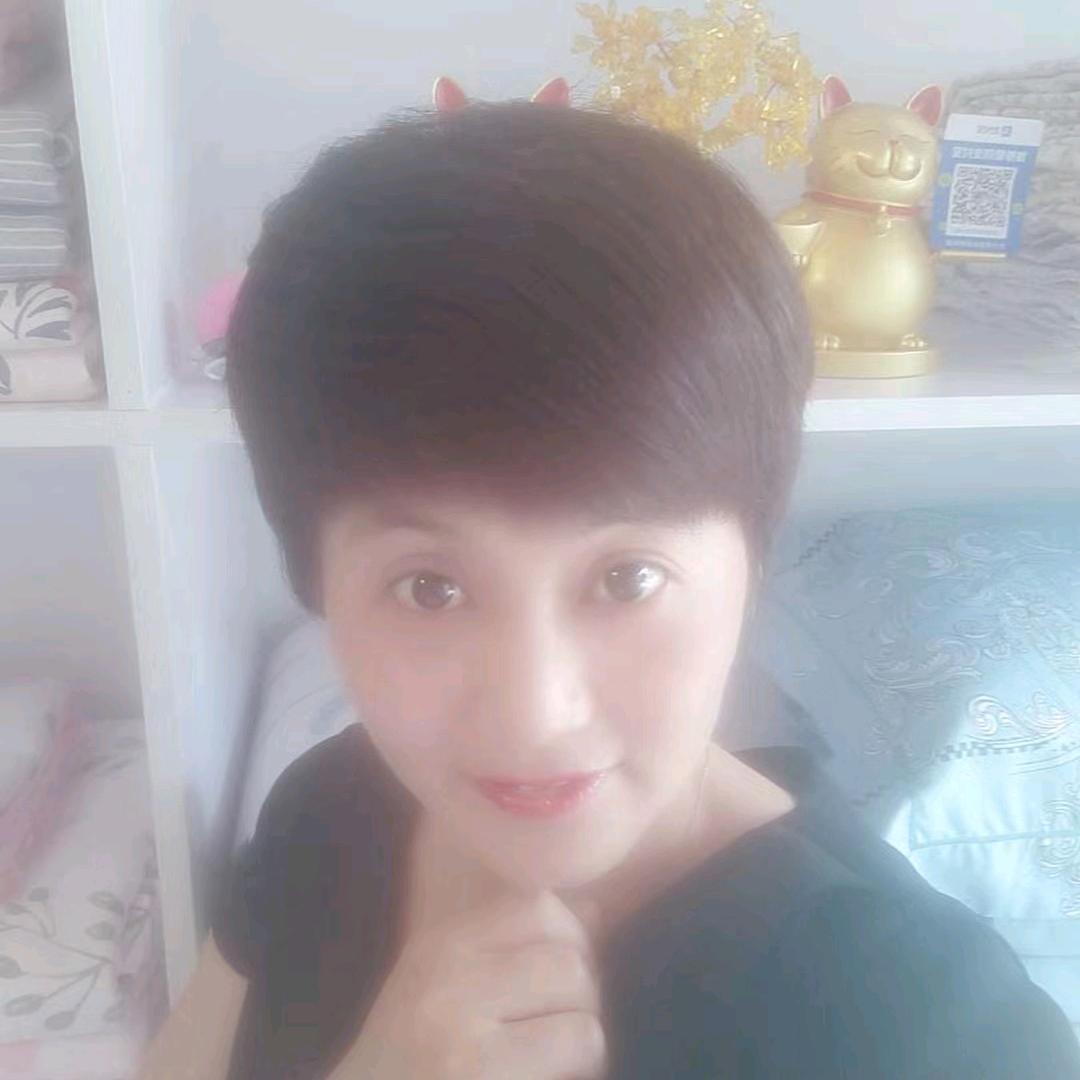 L L莉莉