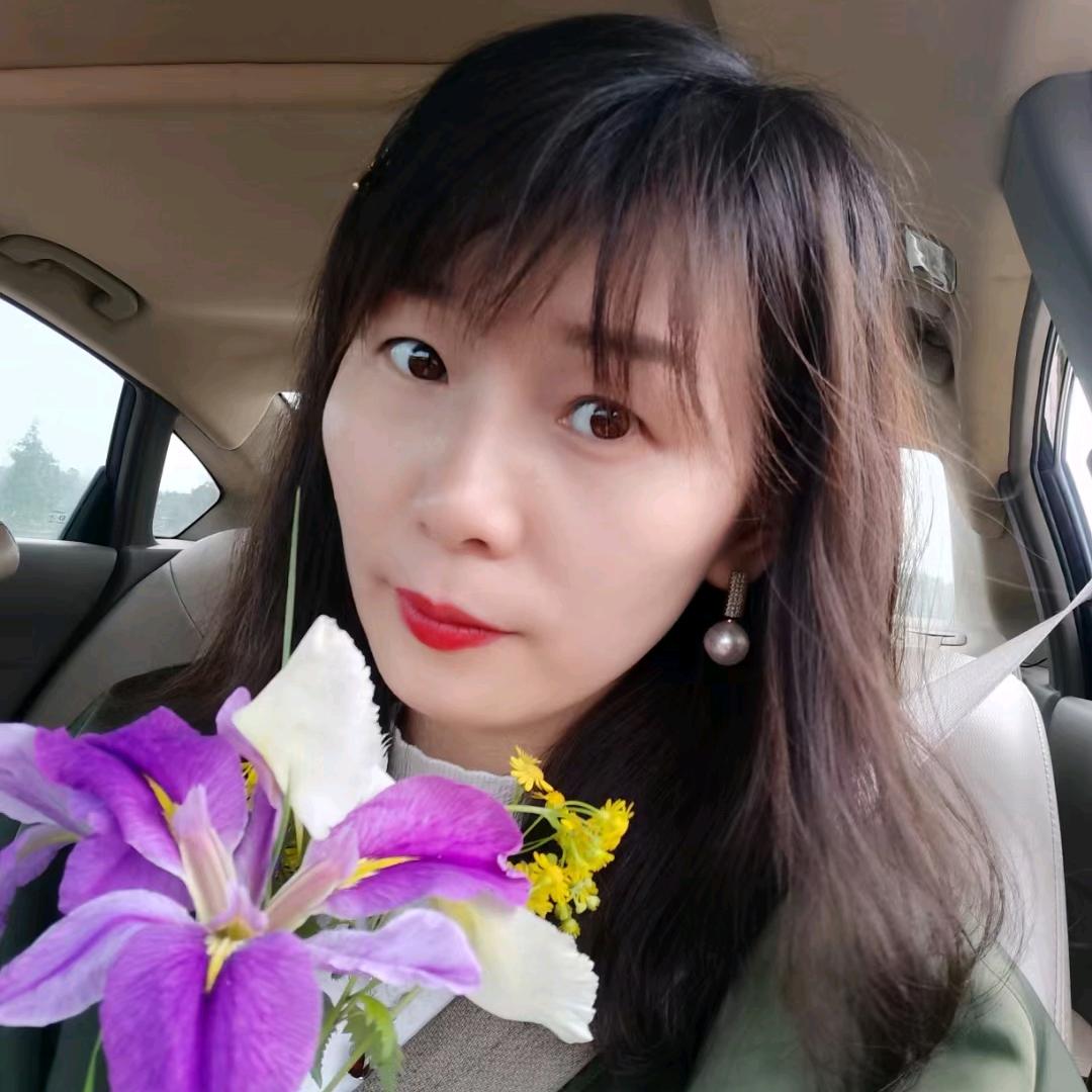 小幸福蔡蔡