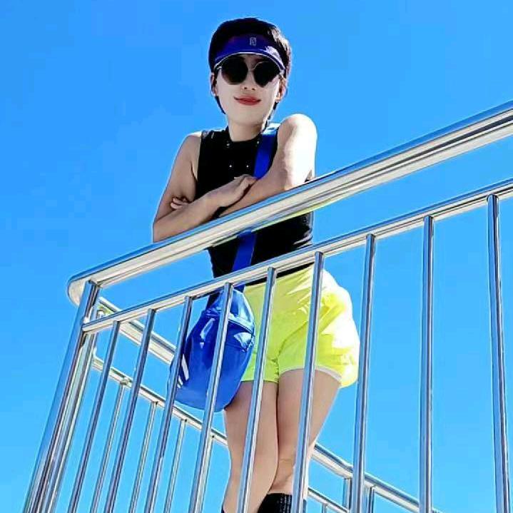 征与菲  爱健身