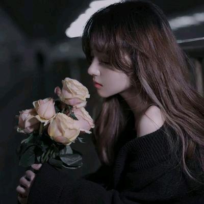 笑里藏刀    我单身一个人
