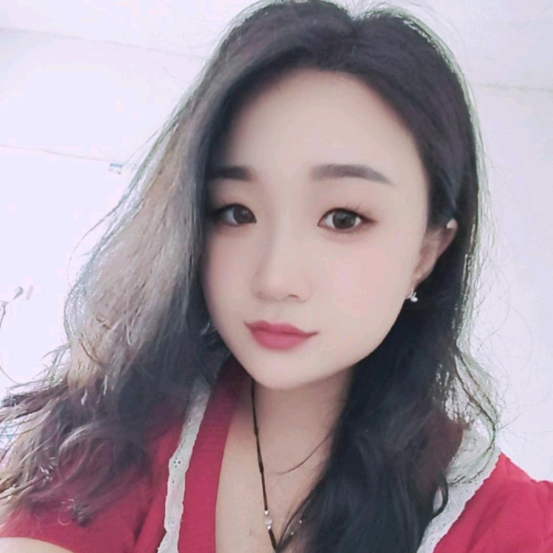 幸运小姐姐。