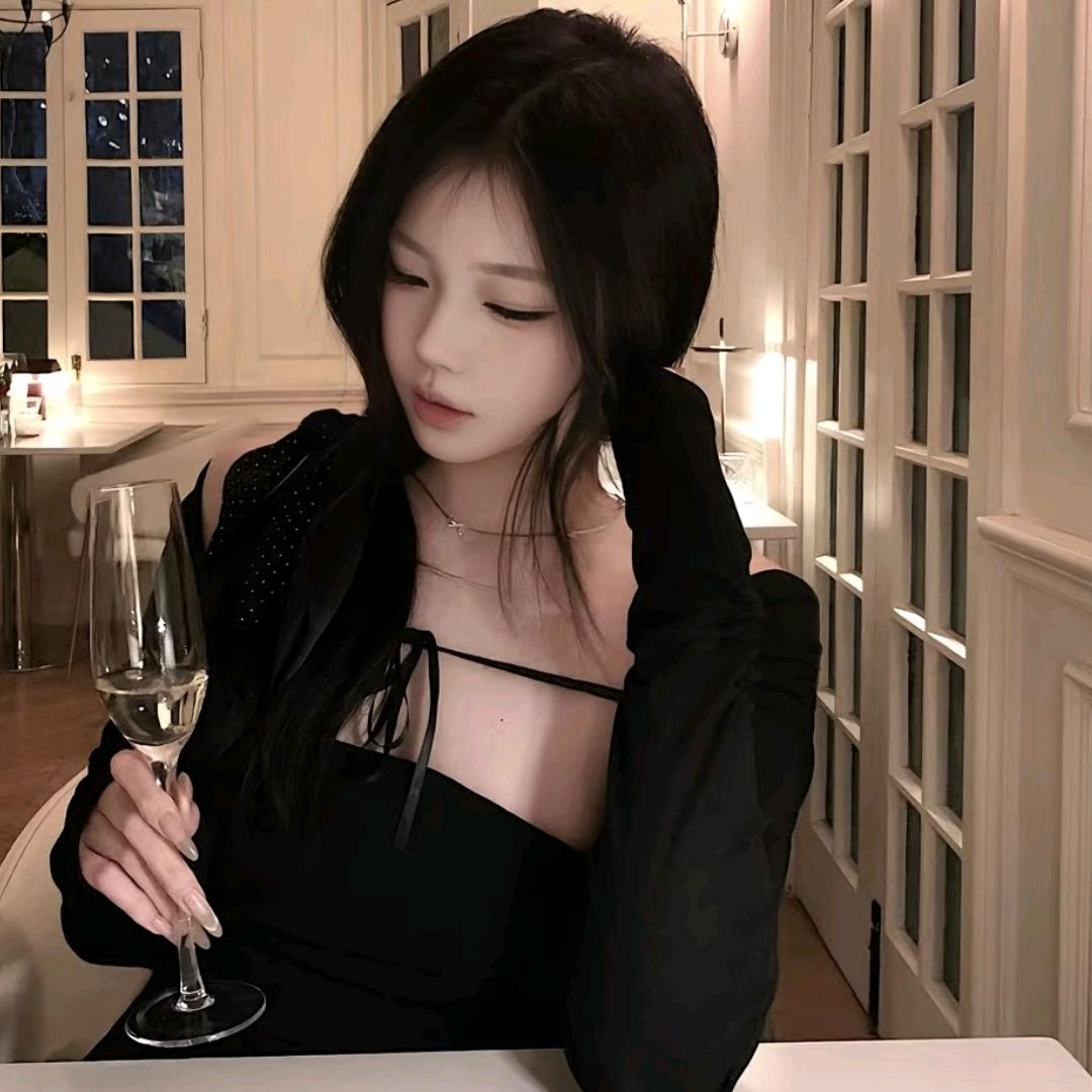 似佳yu.