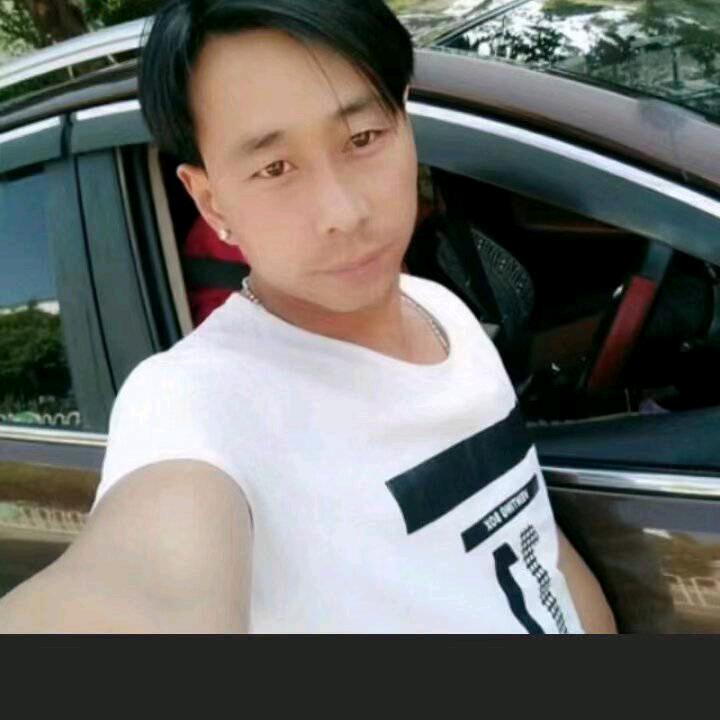 小情哥（单身）🌹🌹🌹