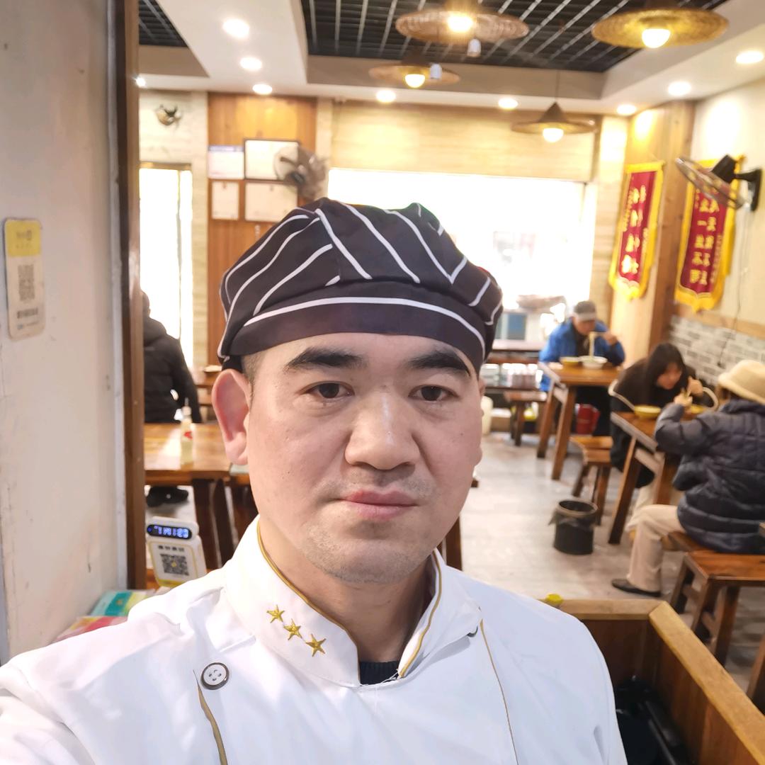 襄阳市樊城区老谭家牛杂面馆