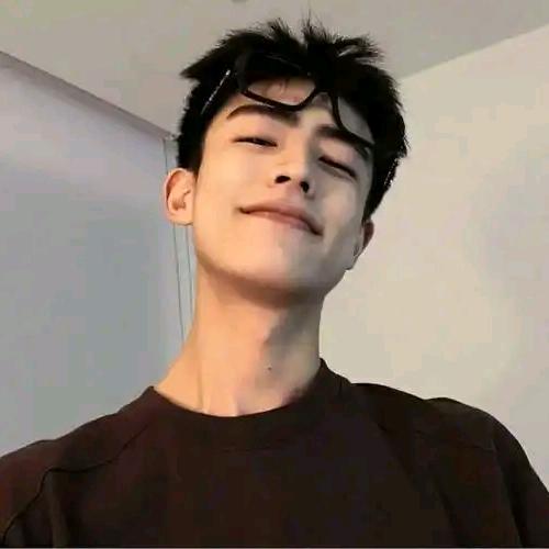 硕硕小房