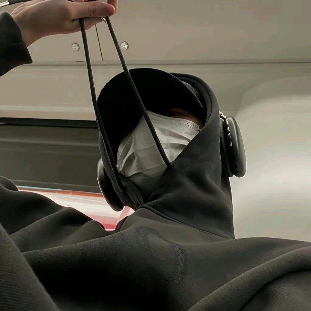 ㅤㅤㅤ男.